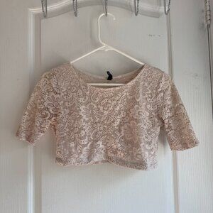 H&M lace crop top